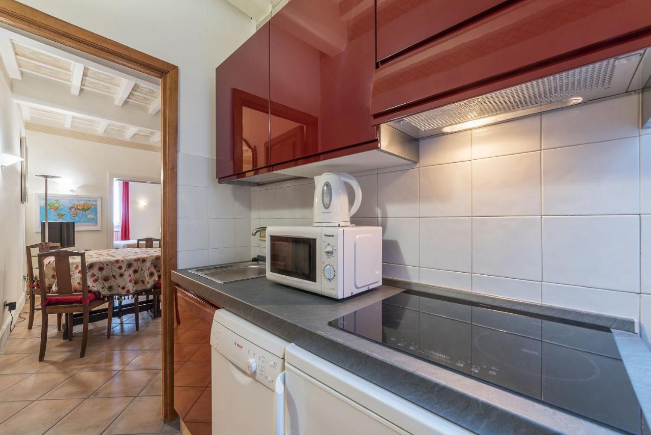 Fontanella Borghese Apartment - Fromhometorome Exterior photo